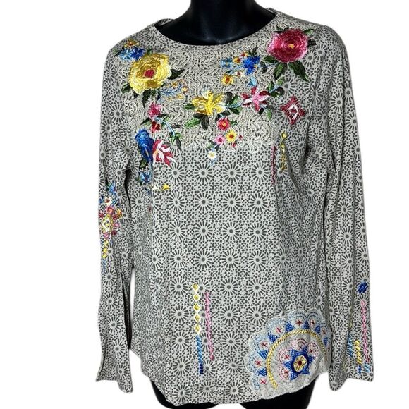 Sundance women’s small bohemian embroidered patterned floral long sleeve top - Picture 2 of 8